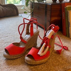 NWT Wedges